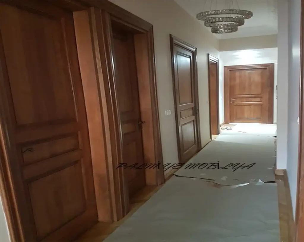yangina-dayanikli-otel-kapilari